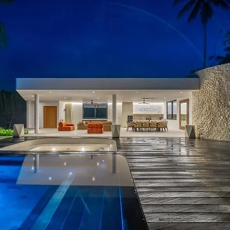 Supreme Villa - Brand New Architectural Masterpiece With Infinity Pool Overlooking The Canyon